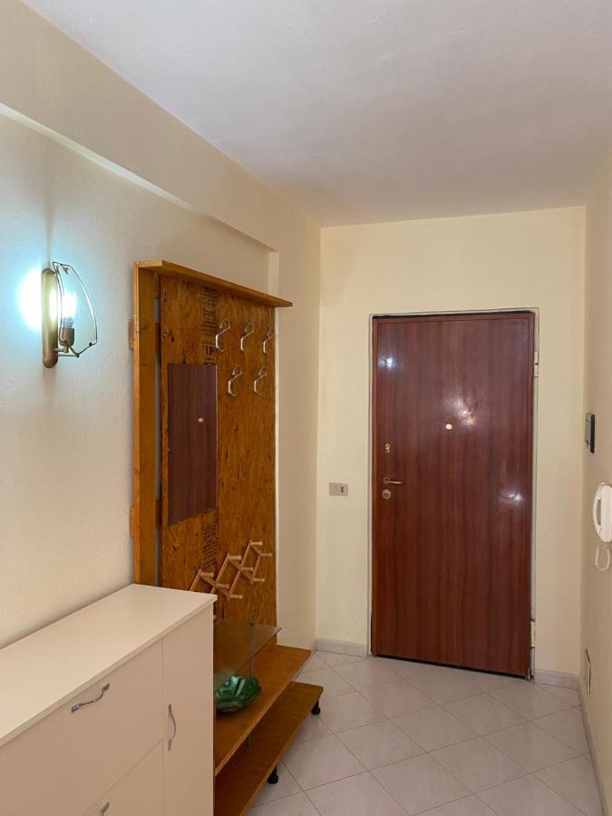 One Apartament Apartment Durres Exterior photo